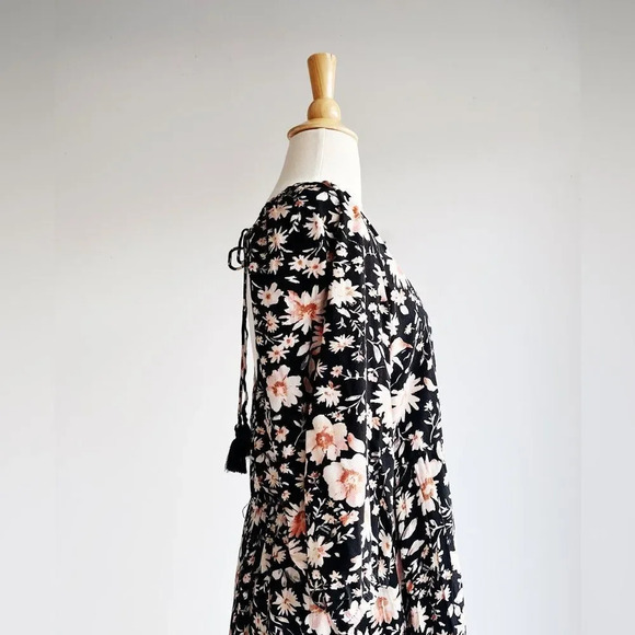 AMERICAN EAGLE | Black Floral Puff Sleeve Babydoll Dress | M - Picture 8 of 10